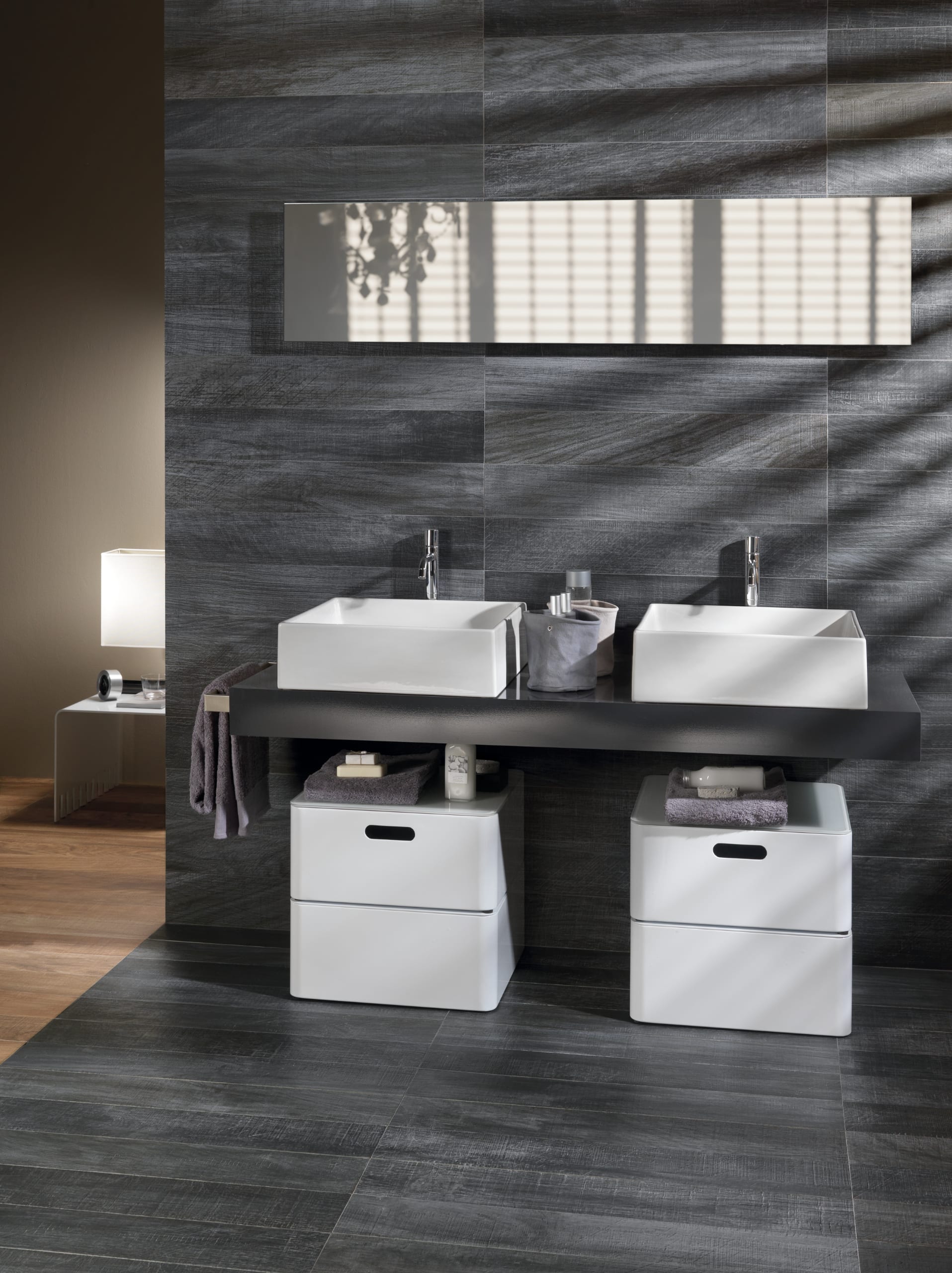 Chalet Nero 20 × 80