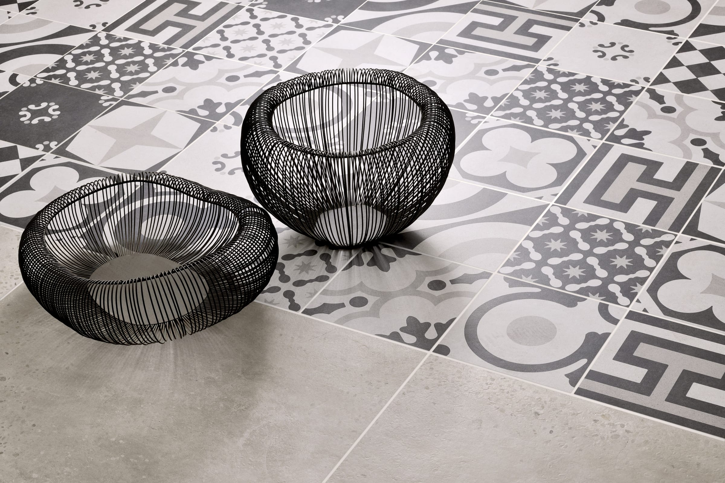 Cementine Black & White Mix 20 × 20