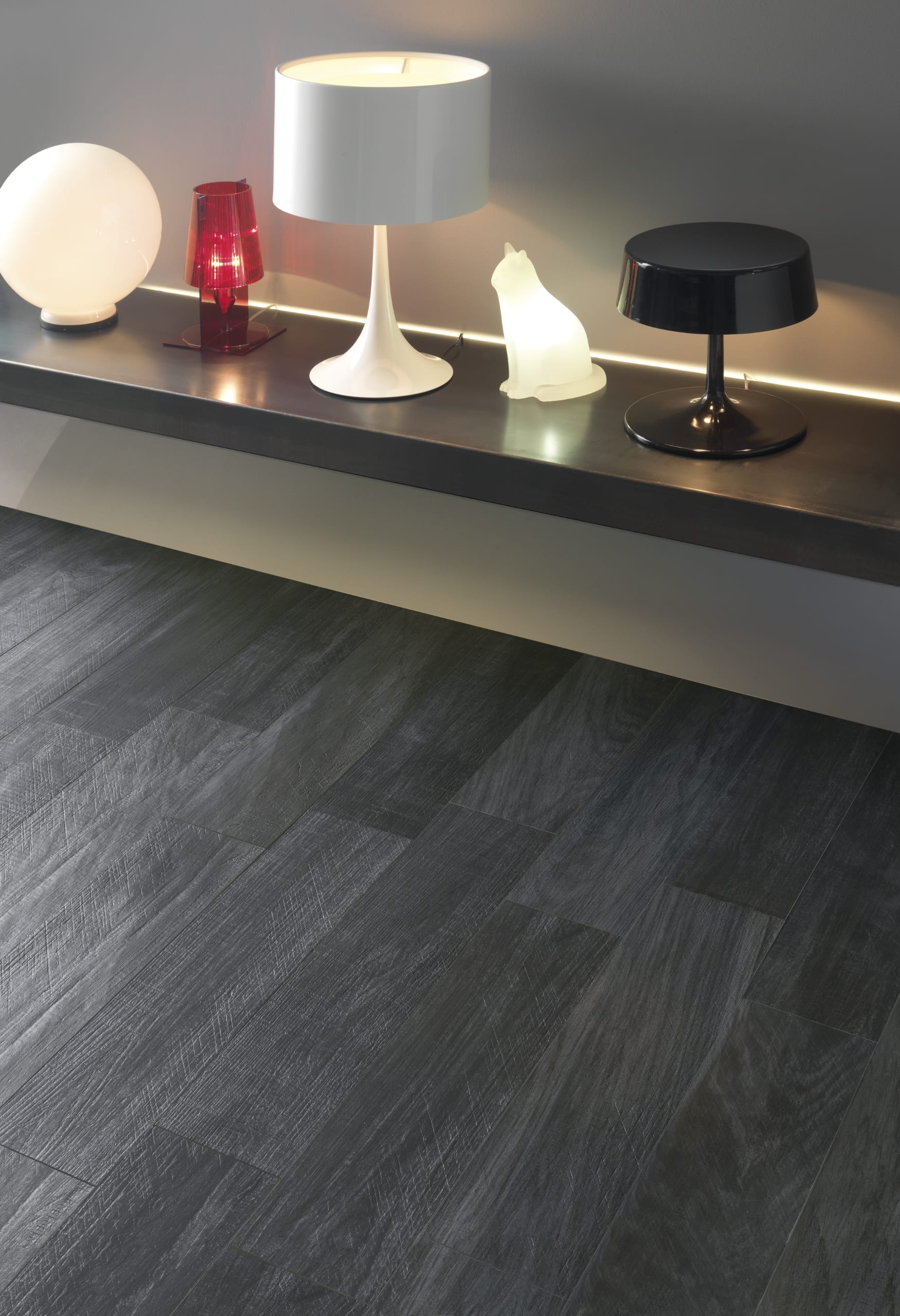 Chalet Nero 20 × 80