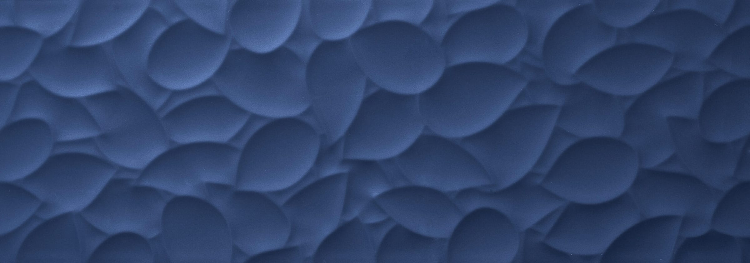 Genesis Leaf Deep Blue Matt 35 × 100